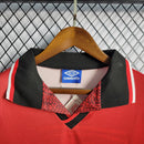 camisa-camiseta-manchester-united-umbro-sharp-versao-versao-retro-retro-david-beckham-torcedor-masculina-94-96-home-casa-i-principal-1-vermelha-preta-vermelho-preto_4