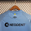 camisa-camiseta-manga-longa-cap-athletico-paranaense-umbro-esportes-da-sorte-versao-versao-torcedor-masculina-23-24-away-third-fora-iii-terceira-3-azul-preto-preta_7