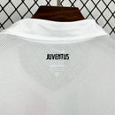 camisa-camiseta-manga-longa-juventus-nike-balocco-versao-torcedor-masculina-10-11-away-fora-ii-secundaria-2-vermelho-vermelha-verde-branca-branco-retro_7
