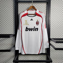 camisa-camiseta-manga-longa-milan-adidas-bwin-retro-retro-versao-versao-torcedor-masculina-06-07-away-fora-ii-secundaria-2-kaka-kaka-22-vermelha-preta-branca-vermelho-preto-branco_1