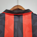 camisa-camiseta-milan-lotto-motta-versao-versao-torcedor-masculina-93-94-home-casa-i-principal-1-vermelha-preta-vermelho-preto-retro-retro_3