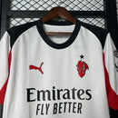 camisa-camiseta-milan-puma-emirates-fly-better-versao-torcedor-masculina-25-26-away-fora-ii-secundaria-2-vermelha-vermelho-preta-preto-branca-branco_2
