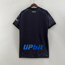 camisa-camiseta-napoli-ea7-msc-versao-versao-torcedor-masculina-23-24-edicao-edicao-especial-halloween-preta-azul-preto-cinza-branca-branco_4