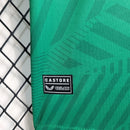 camisa-camiseta-newcastle-united-castore-sela-versao-versao-torcedor-conjunto-infantil-shorts-23-24-away-fora-ii-secundaria-2-preta-branca-preto-branco-verde_3