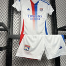 camisa-camiseta-olympique-lyonnais-lyon-adidas-emirates-fly-better-versao-versao-torcedor-conjunto-infantil-24-25-home-casa-i-principal-1-branca-branco-dourado-dourada-azul-vermelha-v_22434365-2f05-42af-adc7-3560d6de8e4e