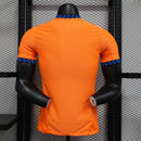 camisa-camiseta-olympique-marseille-puma-cmacgm-versao-versao-jogador-masculina-24-25-third-away-fora-iii-terceira-3-azul-laranja_8