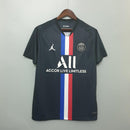 camisa-camiseta-paris-saint-germain-psg-jordan-all-accor-live-limitless-versao-versao-torcedor-masculina-19-20-fourth-away-fora-iv-quarta-4-neymar-jr-preta-preto-retro-retro_1
