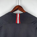 camisa-camiseta-paris-saint-germain-psg-jordan-fly-emirates-versao-versao-torcedor-masculina-18-19-third-away-fora-iii-terceira-3-neymar-jr-branca-branco-preta-preto-retro-ret_7