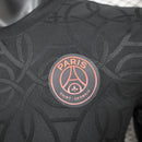 camisa-camiseta-paris-saint-germain-psg-jordan-qatar-airways-versao-versao-jogador-masculina-24-25-edicao-edicao-especial-preta-preto-bege_4