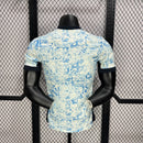 camisa-camiseta-portugal-selecao-selecao-nike-portuguesa-versao-versao-jogador-masculina-24-25-away-fora-ii-secundaria-2-cr7-cristiano-ronaldo-branca-branco-vermelha-vermelho-azul_3