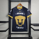 camisa-camiseta-pumas-nike-dhl-versao-versao-torcedor-masculina-23-24-away-fora-ii-secundaria-2-preto-preta-dourado-dourada-amarela-amarelo_1