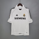 camisa-camiseta-real-madrid-adidas-siemens-versao-versao-torcedor-masculina-05-06-retro-retro-home-casa-i-principal-1-branca-branco-preta-preto_1