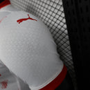 camisa-camiseta-red-bull-rb-leipzig-puma-versao-versao-jogador-masculina-24-25-home-casa-i-principal-1-vermelha-vermelho-branca-branco_3
