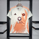 camisa-camiseta-roma-adidas-riyadh-season-versao-versao-torcedor-masculina-24-25-away-fora-ii-secundaria-2-branca-branco-bege-laranja-vinho_1