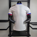 camisa-camiseta-selecao-selecao-francesa-franca-franca-nike-versao-versao-jogador-masculina-24-25-away-fora-ii-secundaria-2-azul-branca-branco-vermelha-vermelho_2