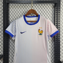 camisa-camiseta-selecao-selecao-francesa-franca-franca-nike-versao-versao-torcedor-feminina-24-25-away-fora-ii-secundaria-2-azul-branca-branco-vermelha-vermelho_6