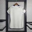 camisa-camiseta-selecao-selecao-italiana-italia-italia-adidas-versao-versao-torcedor-feminina-23-24-away-fora-ii-secundaria-2-azul-verde-vermelha-vermelho-branca-branco-preto-preta_1_221286e3-0354-4a4f-9648-fff301f3e816
