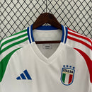 camisa-camiseta-selecao-selecao-italiana-italia-italia-adidas-versao-versao-torcedor-masculina-24-25-away-fora-ii-secundaria-2-azul-verde-vermelha-vermelho-branca-branco_3