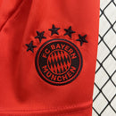 camisa-camiseta-shorts-bayern-munchen-adidas-T-versao-versao-torcedor-conjunto-infantil-kids-24-25-home-casa-i-principal-1-vermelha-vermelho-preta-preto_6