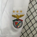 camisa-camiseta-shorts-benfica-adidas-emirates-fly-better-versao-versao-torcedor-conjunto-infantil-kids-24-25-home-casa-i-principal-1-vermelha-vermelho-branca-branc_8