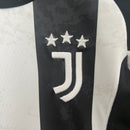 camisa-camiseta-shorts-juventus-adidas-versao-torcedor-conjunto-infantil-kids-24-25-home-casa-i-principal-1-preta-preto-branca-branco_7