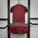 camisa-camiseta-shorts-roma-adidas-riyadh-season-versao-versao-torcedor-conjunto-infantil-kids-24-25-home-casa-i-principal-1-vinho-dourada-dourado-vermelha-vermelho_2