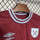 camisa-camiseta-shorts-west-ham-united-umbro-betway-versao-torcedor-conjunto-infantil-kids-24-25-home-casa-i-principal-1-vinho-azul-branca-branco_3