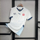 camisa-camiseta-suica-suica-selecao-selecao-puma-versao-versao-torcedor-masculina-24-25-away-fora-ii-secundaria-2-vermelha-branca-vermelho-branco-azul_6