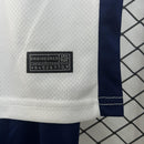 camisa-camiseta-tottenham-spurs-nike-aia-versao-torcedor-conjunto-infantil-24-25-home-casa-i-1-principal-azul-preta-preto-vermelha-vermelho-branca-branc_7