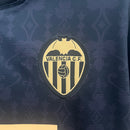 camisa-camiseta-valencia-puma-tm-real-estate-group-versao-versao-torcedor-masculina-24-25-away-fora-ii-secundaria-2-preta-branca-preto-branco-dourada-dourado_3