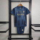 conjunto-infantil-kids-kid-kit-al-nassr-nike-kafd-versao-versao-torcedor-masculina-23-24-away-fora-ii-secundaria-2-cr7-cristiano-ronaldo-azul-amarela-amarelo_1